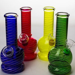 6″ glass water bong