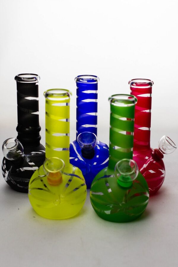 6″ glass water bong