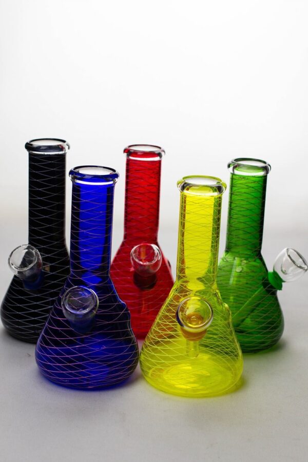 6″ glass water bong
