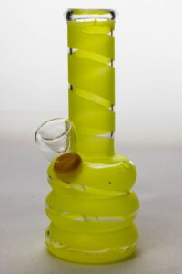 6″ glass water bong