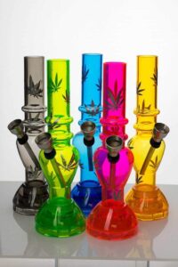 7″ acrylic water pipe with grinder