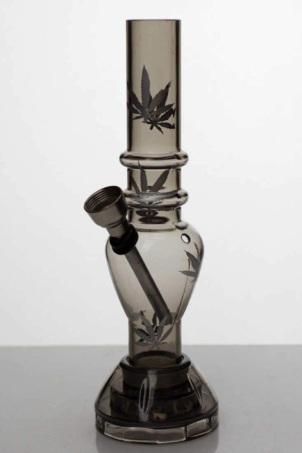 7″ acrylic water pipe with grinder
