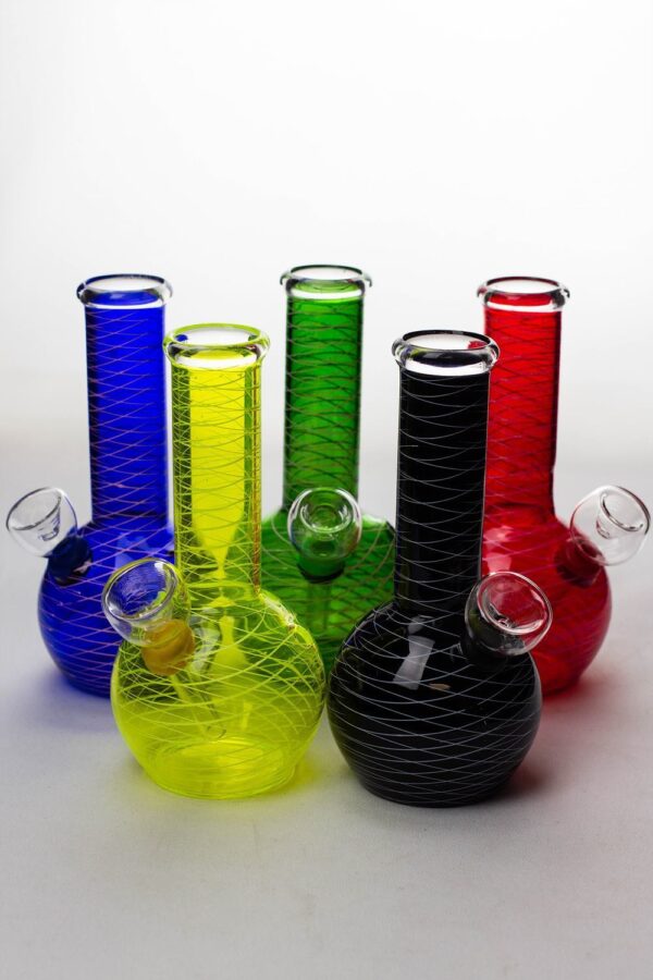 6″ glass water bong