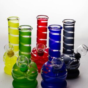 6″ glass water bong