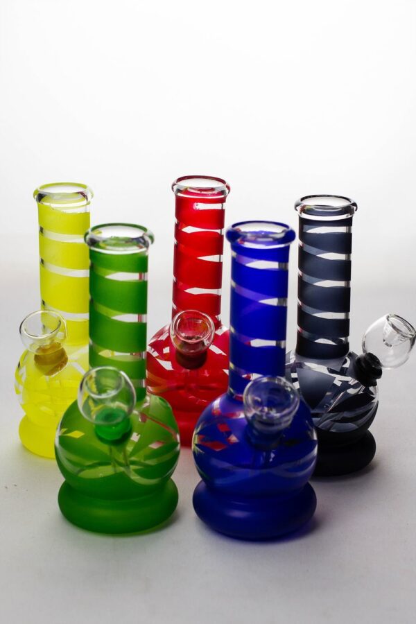 6″ glass water bong
