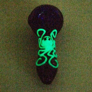 Glow-In-The-Dark Octopus Glass Spoon Pipe For Sale | Free NZ Shipping
