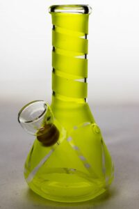6″ glass water bong