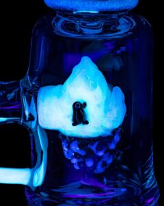 "Avenge The Arctic" UV Mini Beaker | Dab Rigs For Sale | Dabbers Bongs