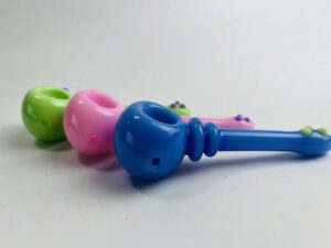 Maria Ring Colored Glass Weed Pipe