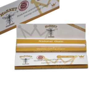 Hornet Kingsize Rolling Paper Box of 50 Booklets/1600 sheets